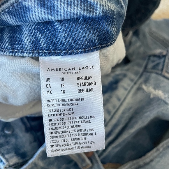 American Eagle Outfitters high rise Curvy 90s Bootcut jeans. Women size 18 - Picture 6 of 13